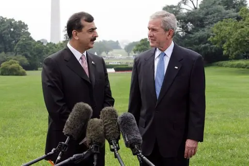 President George W. Bush and Prime Minister Yousaf Raza Gilani of Pakistan speak to the press on the South Lawn of the White House, 28 July 2008